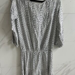 Soft joie patterned long sleeve dress XS
